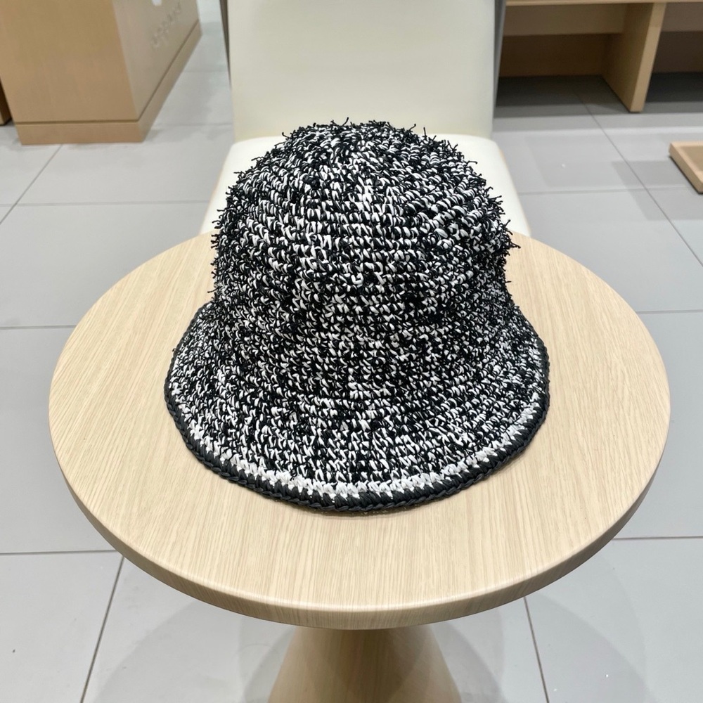 CHANEL Black and White Textured Bucket Hat - Picture 1 of 8